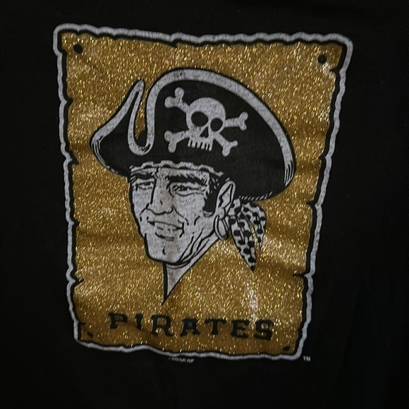 Pittsburgh Pirates T-Shirt Gold Glitter Logo V-neck MLB size XXL - Picture 2 of 5